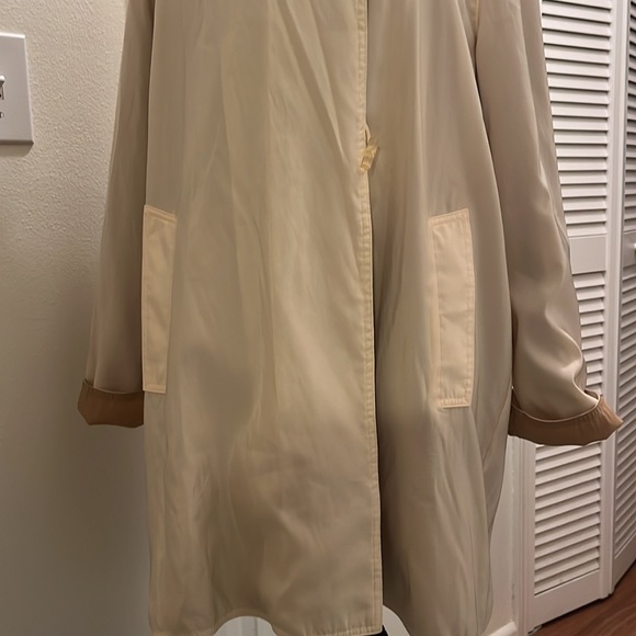 Mycra Pac reversible raincoat - Picture 6 of 9